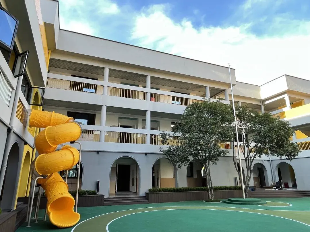 青少年学生篮球训练营发言稿_1